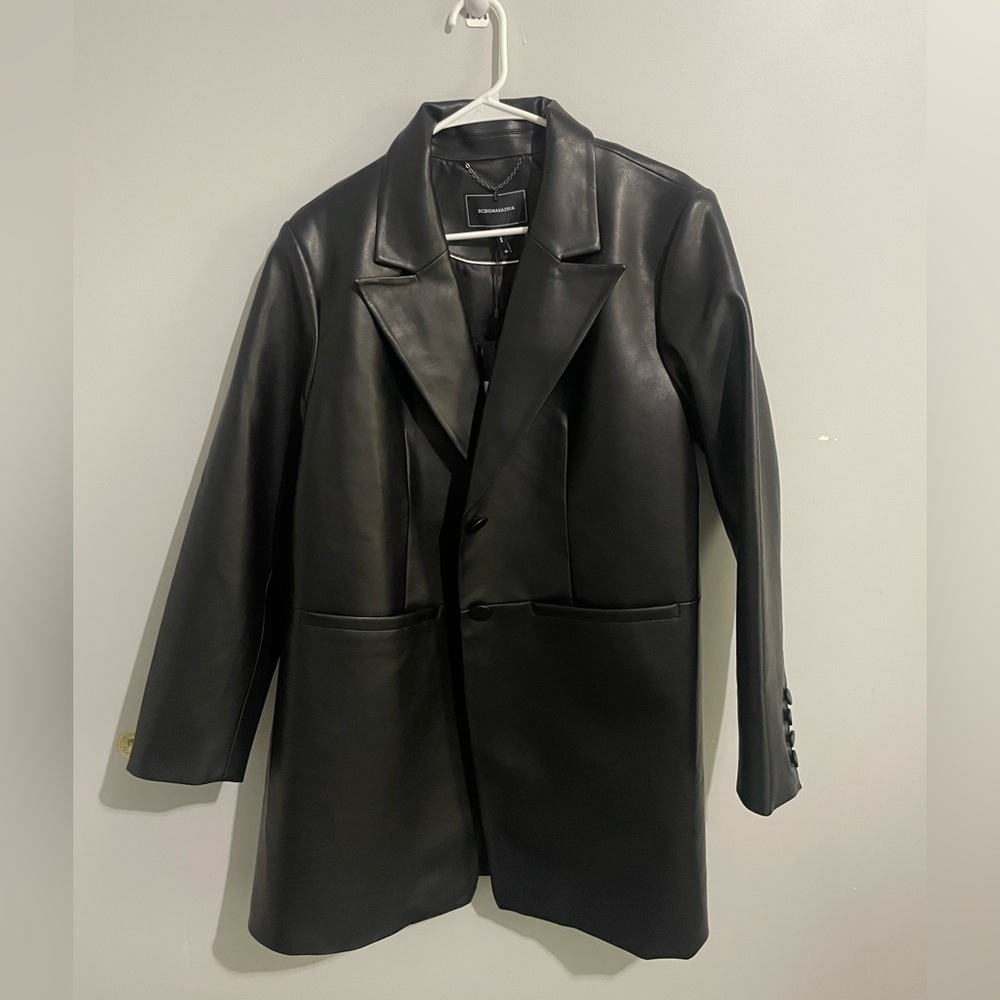 BCBGMAXAZRIA  oversized blazer - Picture 7 of 11